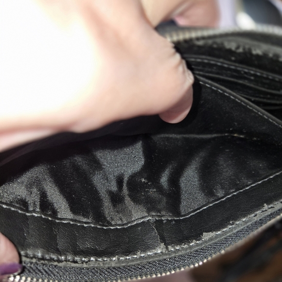 Coach Legacy Black Leather Turnlock Wristlet Wallet - Picture 13 of 16